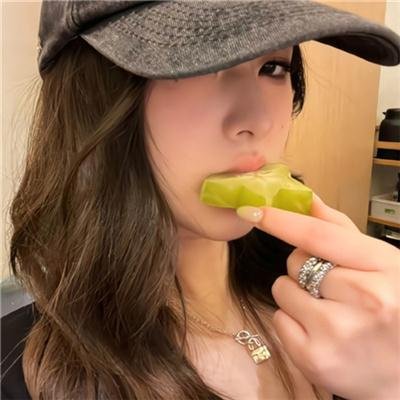 艳窟泪痕